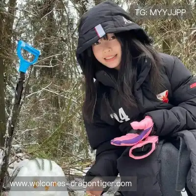 焦轲益